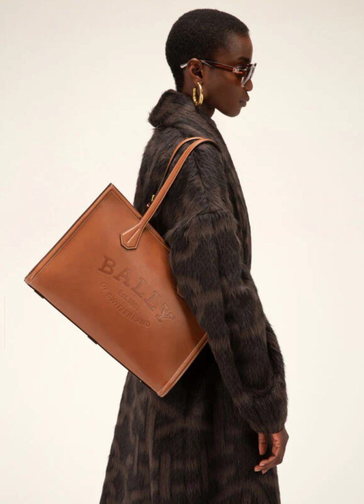Ten Top Luxury Accessories to Conquer Your Closet this Autumn/Winter